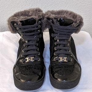 Michael Kors Fur Trimmed Patent Leather Sneakers